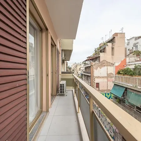 Zen Bright, Exarchia *