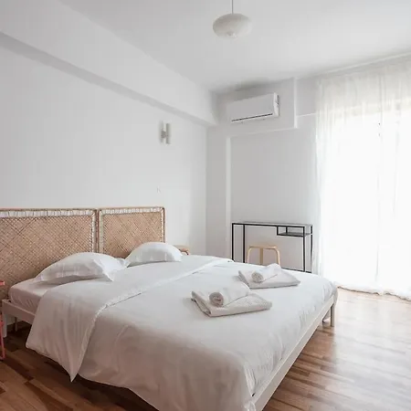 Zen Bright, Exarchia Athens