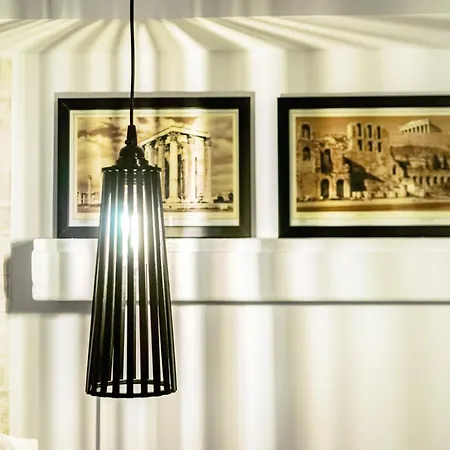 Acropolis Elegant Maisonette By Lodgespot