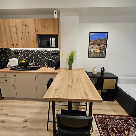 Apartment Sun Marco In Athen