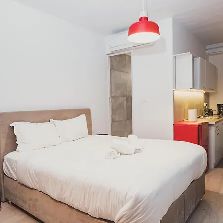 Apartment Tsakalof 10a Center By Zeussuites Athens