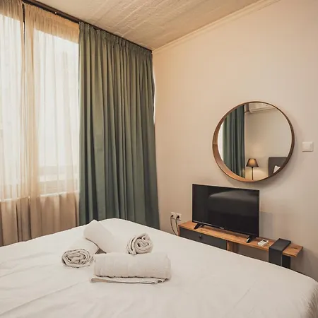 Tsakalof Loft Kolonaki By Zeussuites Apartment Athens