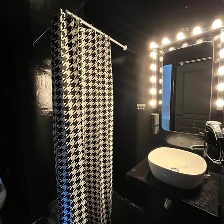 Tsakalof Luxe Living *