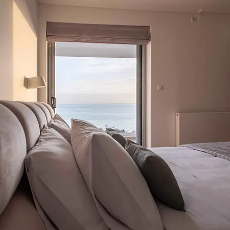 Naisikas Sea View Apartment Athens