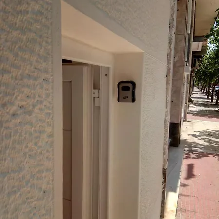 Apartment Cosy Victoria Metro Station Flat Athens