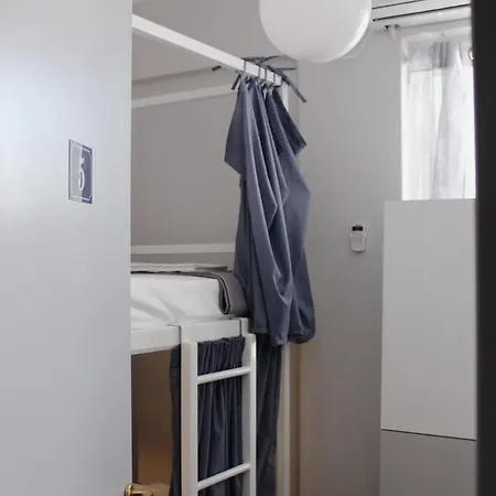 Kefi Hub Hostel *