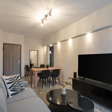 Relaxing Voula Hideaway Apartment