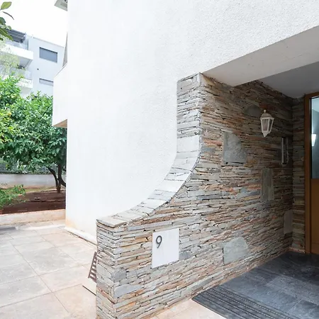 Relaxing Voula Hideaway Athens