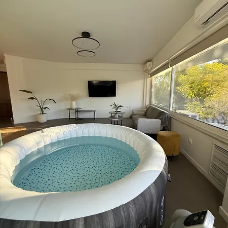 Sunny Private Jacuzzi Hydromassage