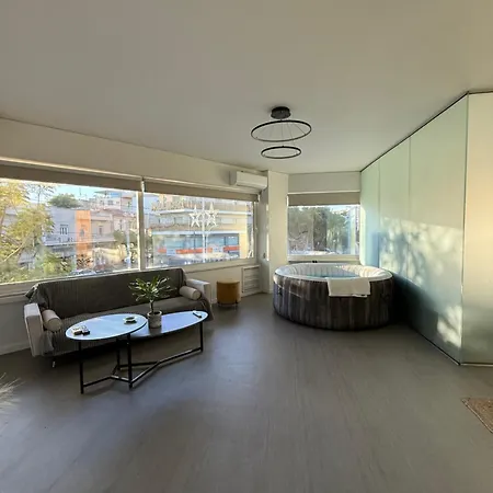 Sunny Private Jacuzzi Hydromassage Apartment *