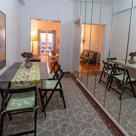 Apartment Historic Getaway