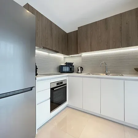 Cultural Retreat Stylish Near Stavros Niarchos Center Apartment *