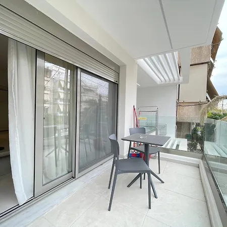 Cultural Retreat Stylish Near Stavros Niarchos Center Athens