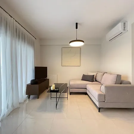 Cultural Retreat Stylish Near Stavros Niarchos Center Athens
