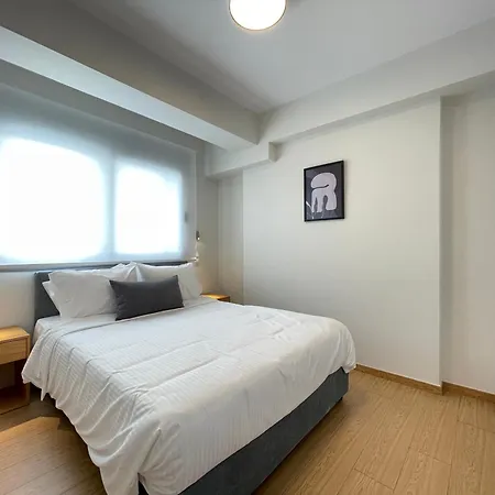 Cultural Retreat Stylish Near Stavros Niarchos Center Athens