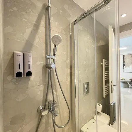 Apartment Cultural Retreat Stylish Near Stavros Niarchos Center Athens