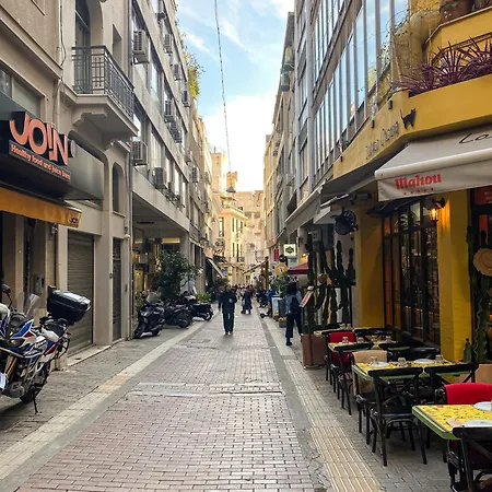 Apartment Stylish In The Heart Of Athens