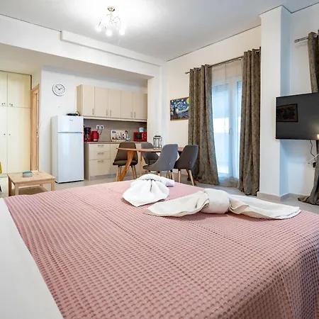 Comfy With Private Terrace By Mps * Athens
