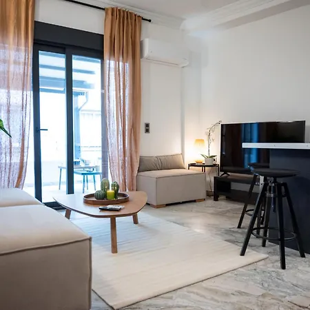 Athenee Apartment