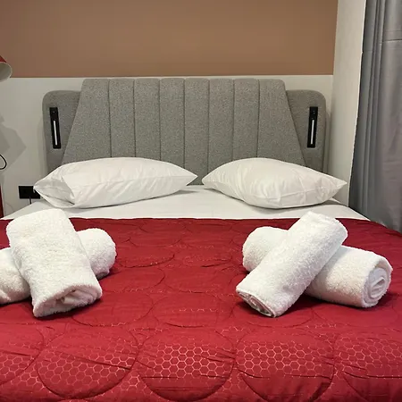 Iris Panepistimiou Apartment *