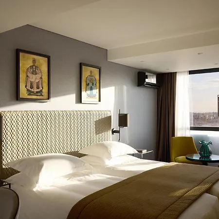 President Hotel