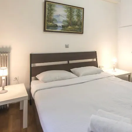 Apartment Your Perfect Choice For *