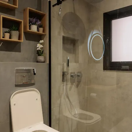 Chic 2br With Vintage Charm Apartment Athens