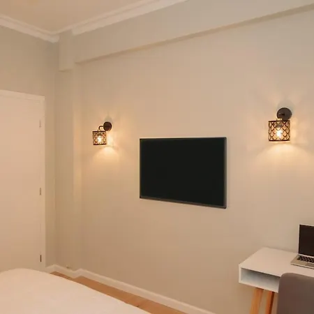 Apartment Chic 2br With Vintage Charm Athens