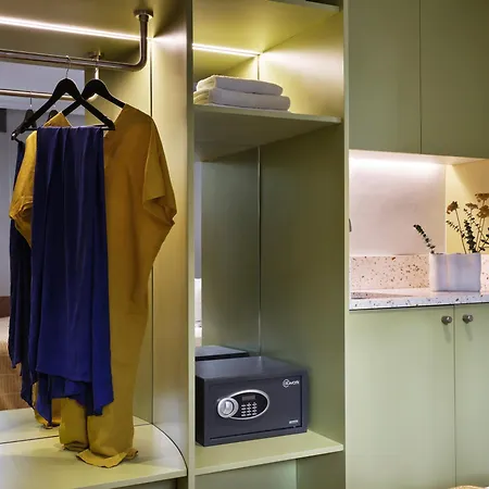 Aparthotel Presidential Suites, By Athens