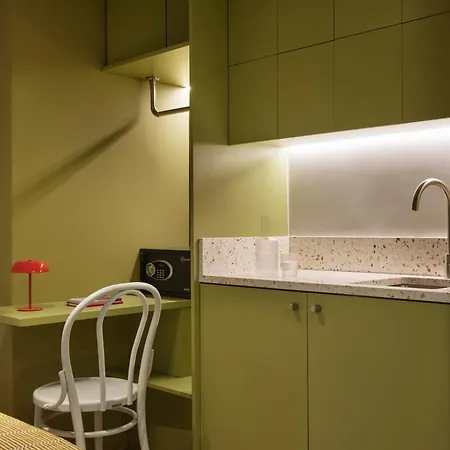 Presidential Suites, By Athens