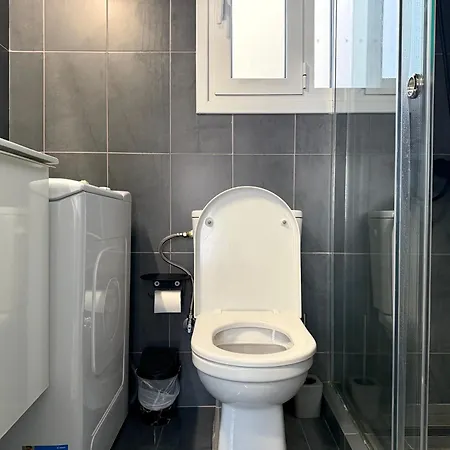 N25 - Cozi Eden 1 Bedroom Apartment