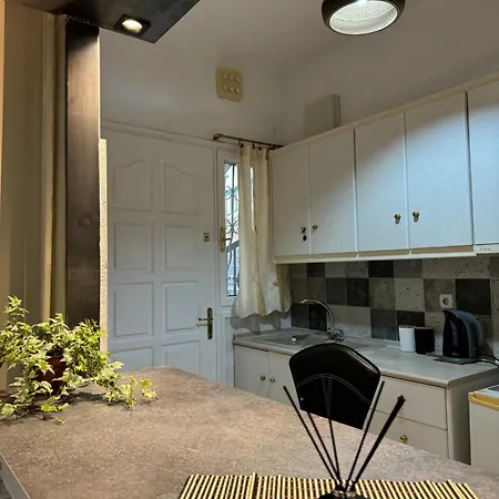 Cozy In Nea Smirni Apartment Athens