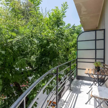 Apartment Culture Retreat Near Archaeological Museum By Upstreet *