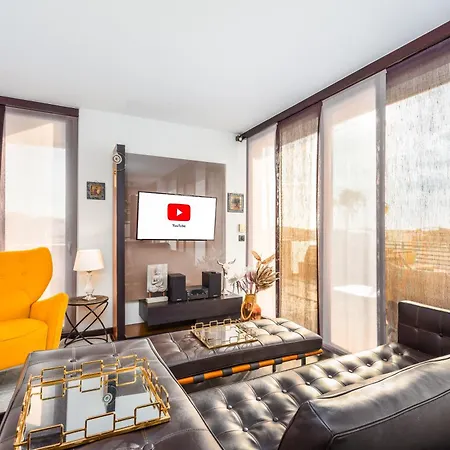 Acropolis View Luxe Penthouse With Outdoor Terrace Hottub Athens