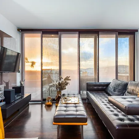 Acropolis View Luxe Penthouse With Outdoor Terrace Hottub * Athens