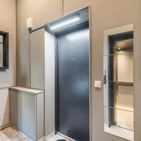 Acropolis View Luxe Penthouse With Outdoor Terrace Hottub Apartment *