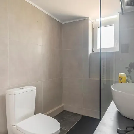 Eclipse Minimal Apartment