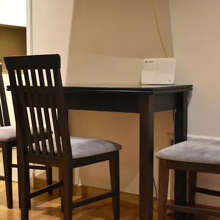 Peaceful Retreat In Kolonaki Apartment Athens
