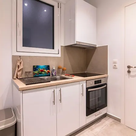 Apartment Modern 2-bedroom Next To Caravel