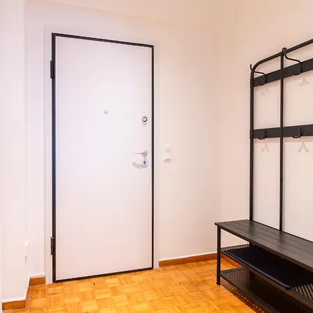 Apartment Modern 2-bedroom Next To Caravel *