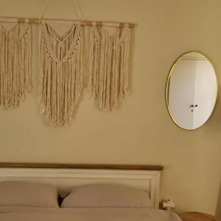 Apartment Bohemian Near The Museum And Exarchia *