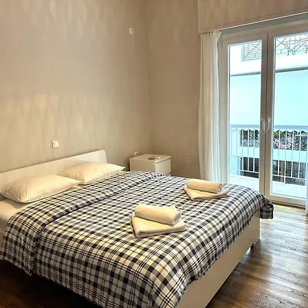 Apartment A35 Heart Of Thiseio Renovated In 2024, Extra Fees For 2nd Athens