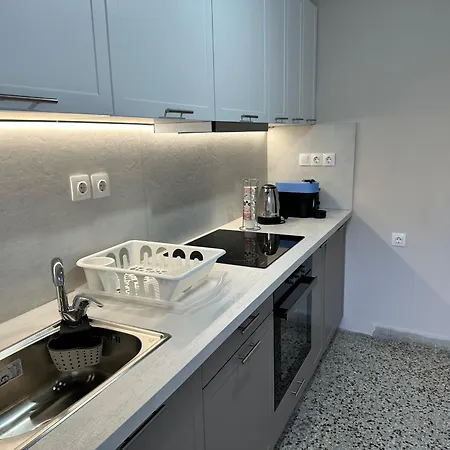 A35 Heart Of Thiseio Renovated In 2024, Extra Fees For 2nd Apartment Athens