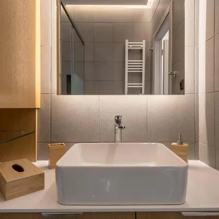 Luxury Haven In The Ideal Area Of Apartment *