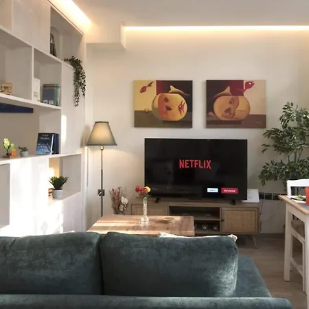 Luxury Haven In The Ideal Area Of Apartment