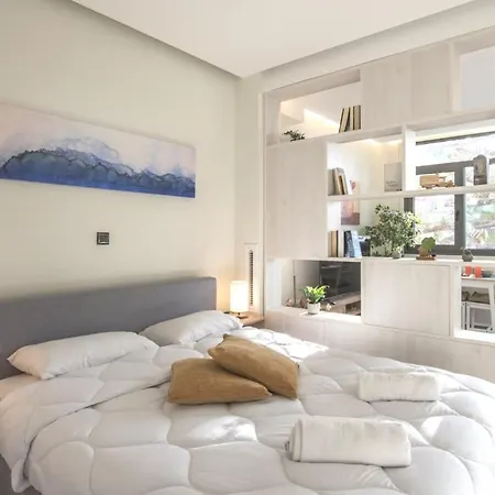 Luxury Haven In The Ideal Area Of Apartment