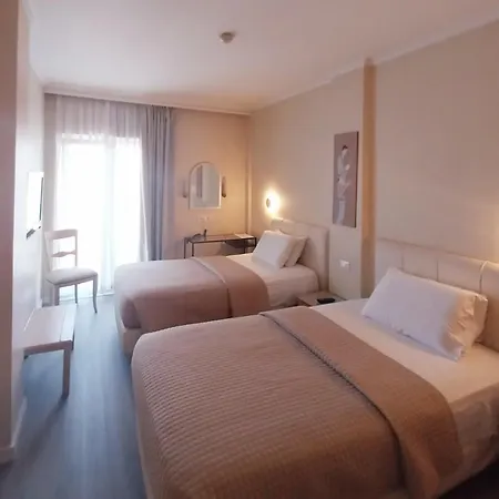 Hotell London 3*
