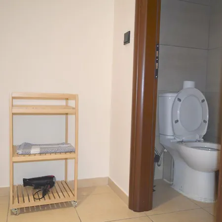 Athenian Aparthotel 3*