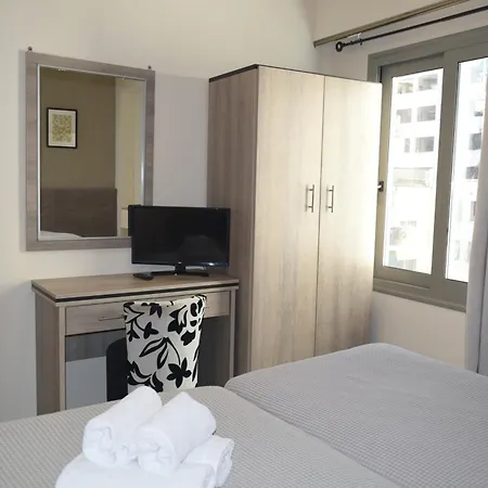 Athenian Aparthotel 3*