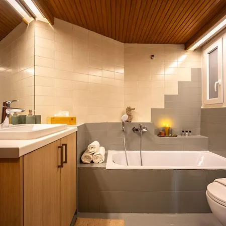 O&o Group - Touching Acropolis Elegant *